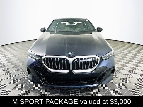 New 2026 BMW 530i xDrive w/ M Sport Package AWD/4WD image 3