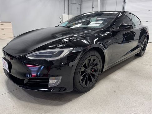 Used 2017 Tesla Model S 100D image 3