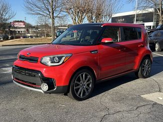 Used 2018 Kia Soul ! w/ Tech Package video 2