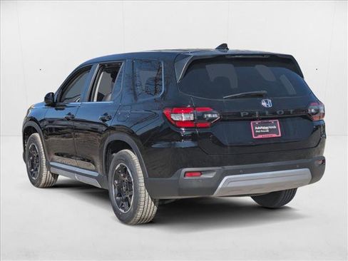 New 2025 Honda Pilot EX-L image 7