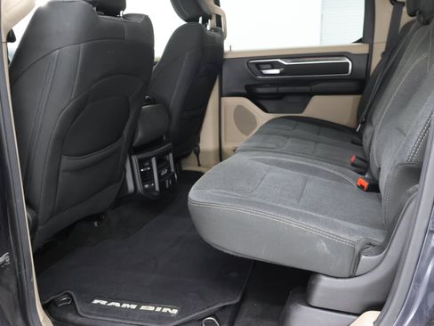 Used 2020 RAM 1500 Big Horn AWD/4WD image 9