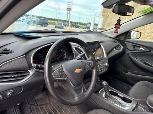 Used 2020 Chevrolet Malibu RS FWD image 12