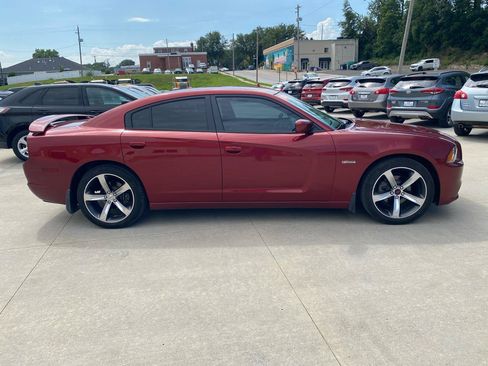 Used 2014 Dodge Charger SXT RWD image 5
