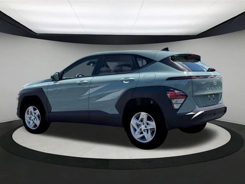 New 2026 Hyundai Kona SE image 4