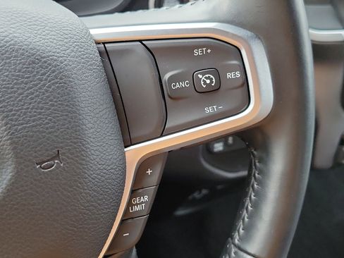 Used 2024 RAM 2500 Big Horn w/ Bed Utility Group image 13