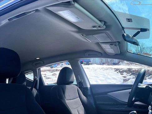 Used 2019 Nissan Murano S image 20