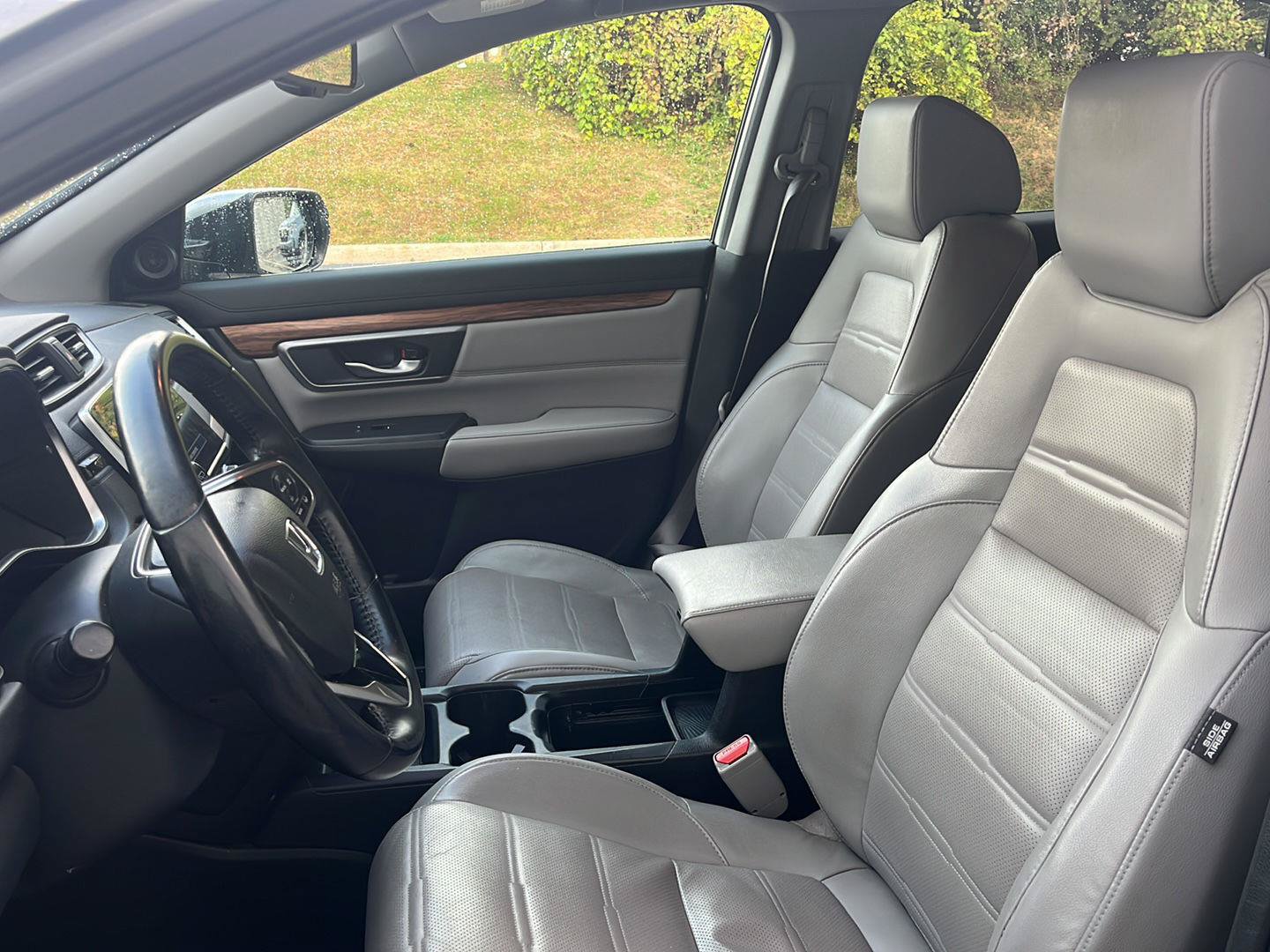 Used 2017 Honda CR-V EX-L image 2