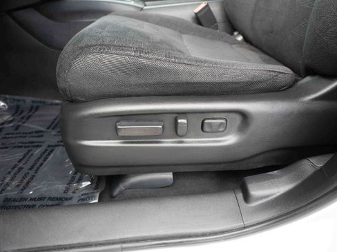 Used 2022 Honda Pilot Sport image 12
