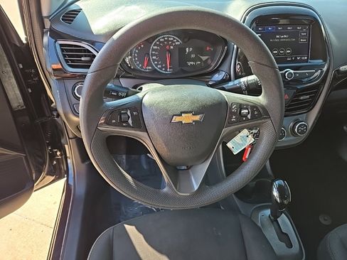 Used 2021 Chevrolet Spark LT image 34