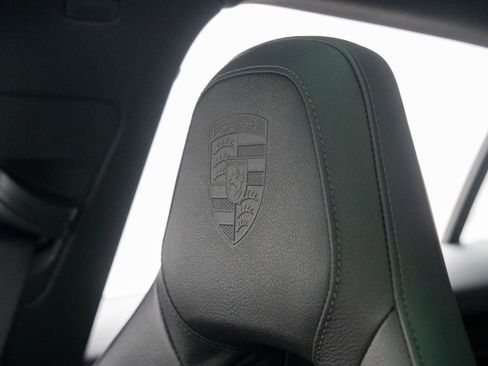 New 2026 Porsche Panamera 4 image 32