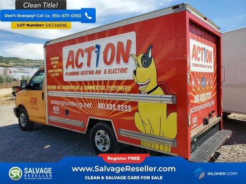 Used 2011 GMC Savana 3500 RWD image 3