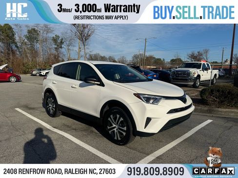Used 2018 Toyota RAV4 LE w/ All Weather Liner Package image 7