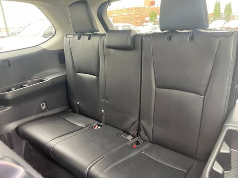 Used 2025 Toyota Grand Highlander FWD image 29