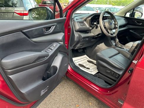 Used 2025 Subaru Ascent Bronze Edition image 12