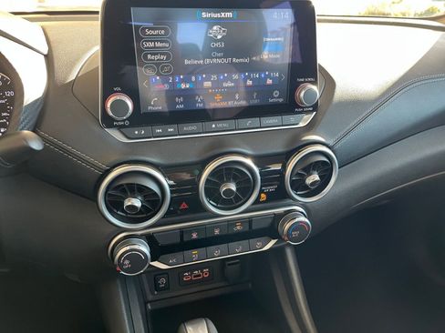 Used 2025 Nissan Sentra SV image 17