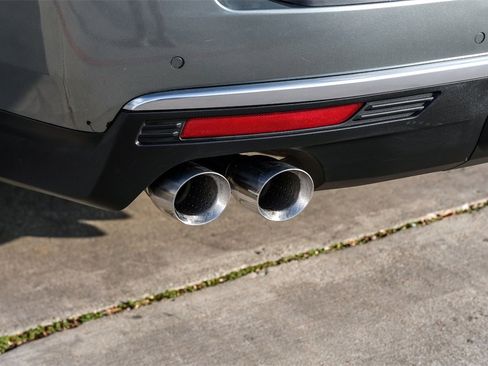 Used 2023 Chevrolet Suburban Premier image 51