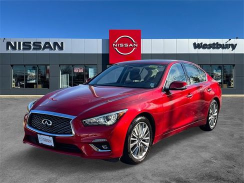 Used 2023 INFINITI Q50 Luxe image 4