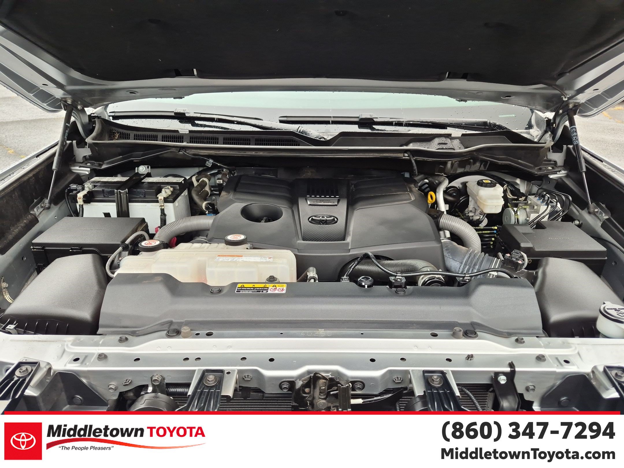 Used 2024 Toyota Tundra SR5 AWD/4WD image 38