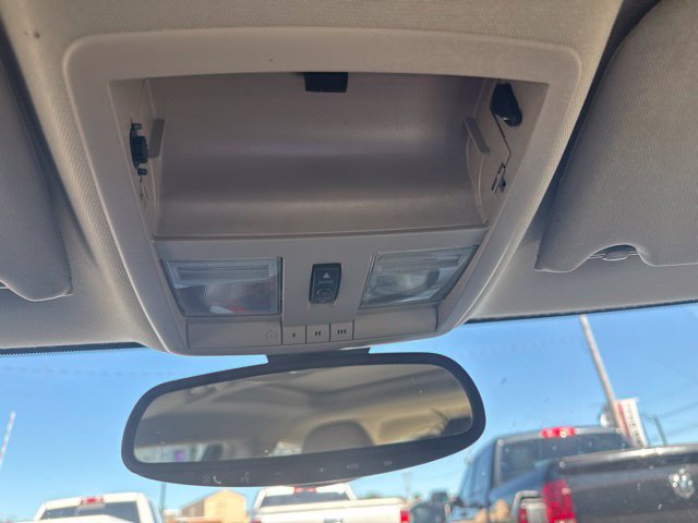 Used 2007 Chrysler 300 C w/ Protection Group II RWD image 25