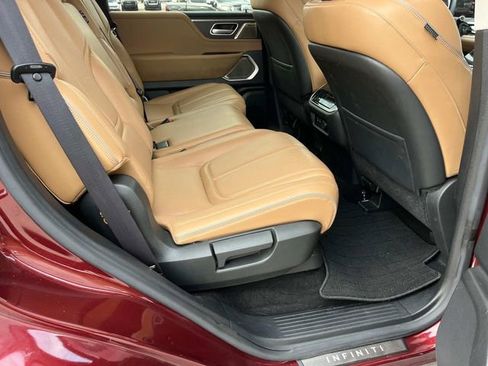 Used 2025 INFINITI QX80 Sensory image 27
