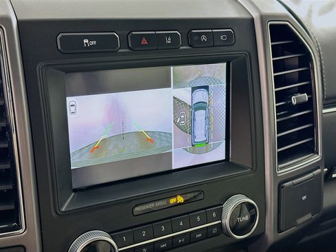 Used 2020 Ford Expedition Max Platinum image 22