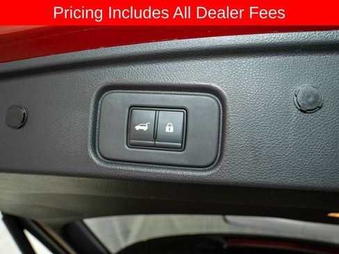 Used 2024 Nissan Pathfinder SL w/ SL Premium Package FWD image 6