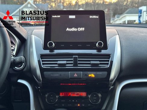 Used 2023 Mitsubishi Eclipse Cross SE image 27