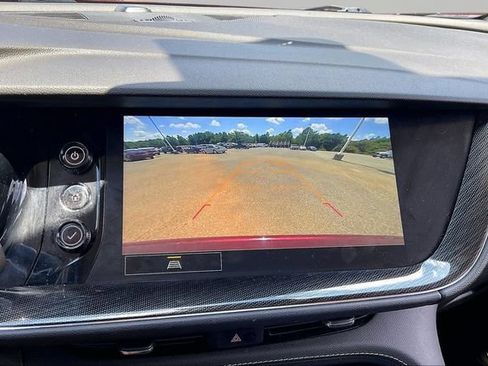 Used 2023 Buick Envision Essence FWD image 11