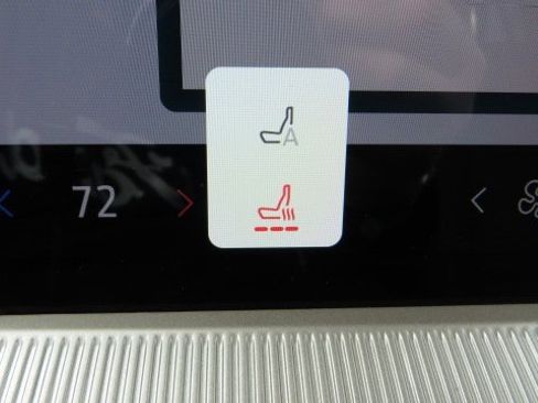 New 2026 Ford Explorer Active image 14