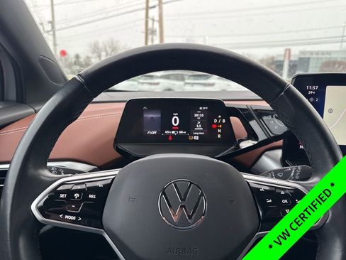 Certified 2022 Volkswagen ID.4 Pro S image 13