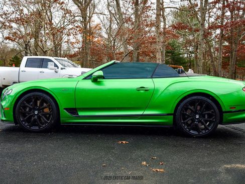 Used 2022 Bentley Continental GT Speed image 3