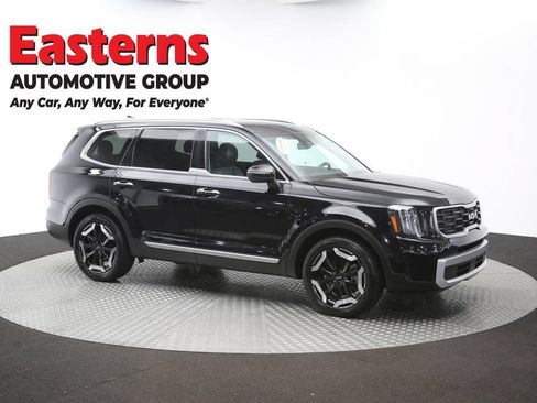Used 2025 Kia Telluride S FWD image 48