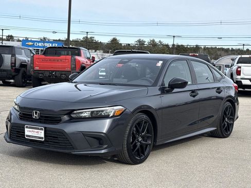 Used 2024 Honda Civic Sport image 1