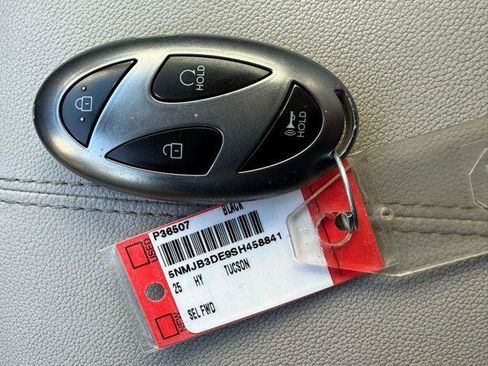 Used 2025 Hyundai Tucson SEL image 20