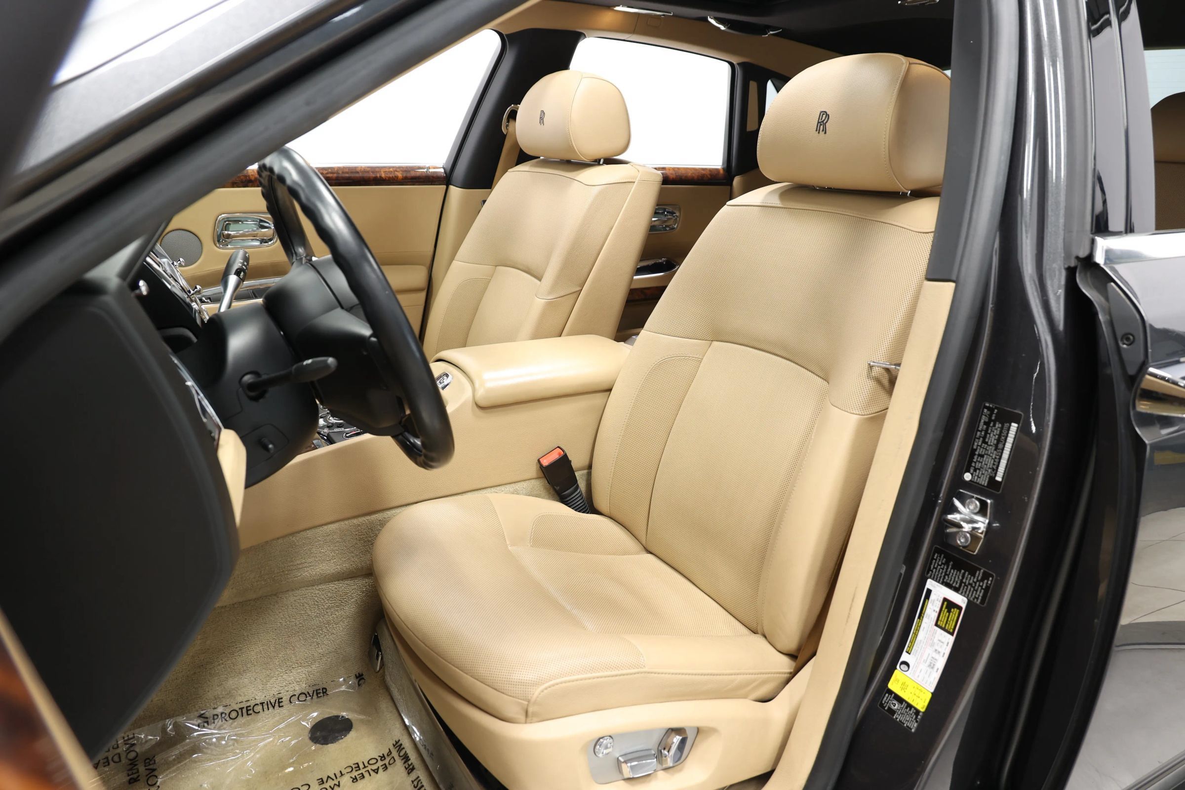 Used 2011 Rolls-Royce Ghost RWD image 18