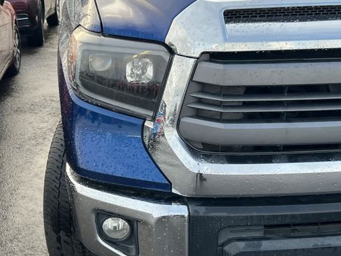 Used 2015 Toyota Tundra SR5 image 8