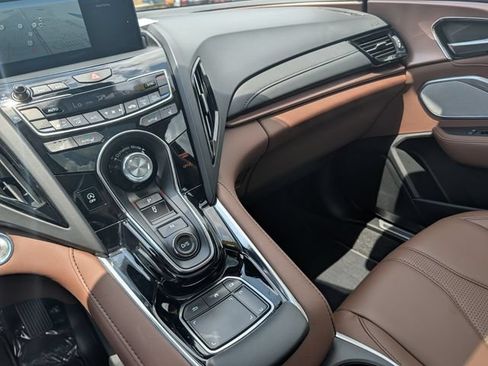 Certified 2025 Acura RDX SH-AWD w/ Technology Package image 25