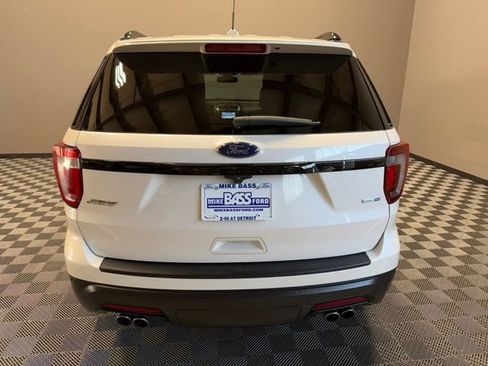 Used 2019 Ford Explorer Sport w/ Equipment Group 401A AWD/4WD image 11