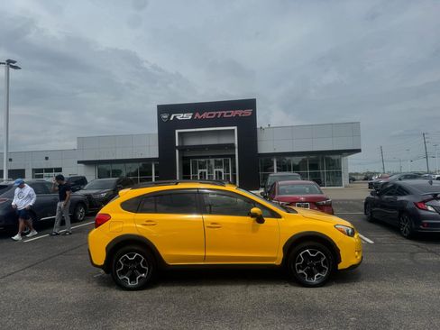 Used 2015 Subaru Crosstrek 2.0i Premium w/ Special Edition Package AWD/4WD image 4
