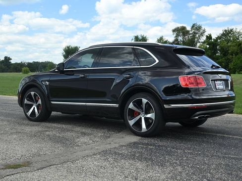 Used 2020 Bentley Bentayga AWD/4WD image 11