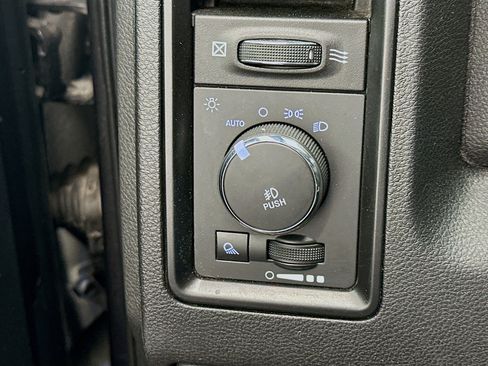 Used 2017 RAM 1500 Rebel w/ Luxury Group AWD/4WD image 17