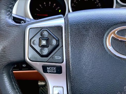 Used 2017 Toyota Sequoia Platinum RWD image 24