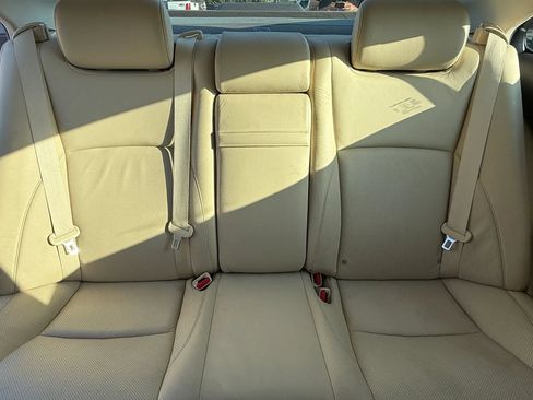 Used 2010 Lexus ES 350 FWD image 22