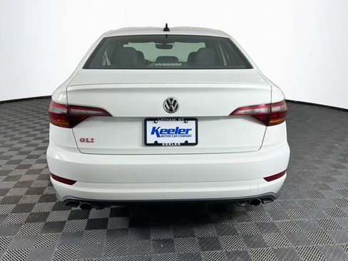 Used 2019 Volkswagen Jetta GLI Autobahn FWD image 5
