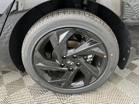New 2026 Hyundai Elantra SEL Sport image 18