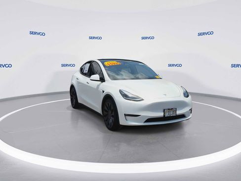 Used 2025 Tesla Model Y Performance AWD/4WD image 2