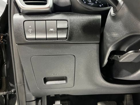 Used 2022 Kia Sportage LX AWD/4WD image 16