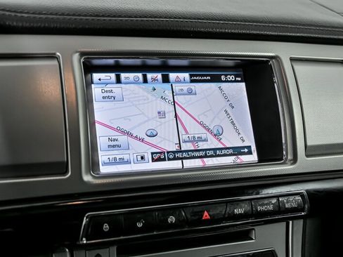 Used 2015 Jaguar XF Portfolio image 30