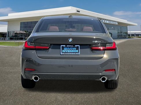 New 2026 BMW 330i Sedan image 9
