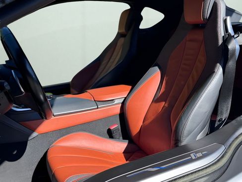 Used 2019 BMW i8 Coupe AWD/4WD image 8